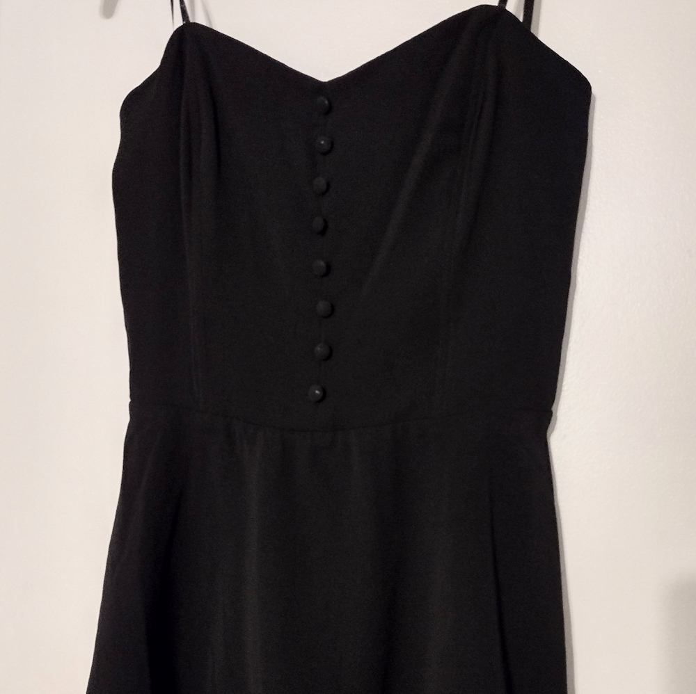 Black Sleeveless Top